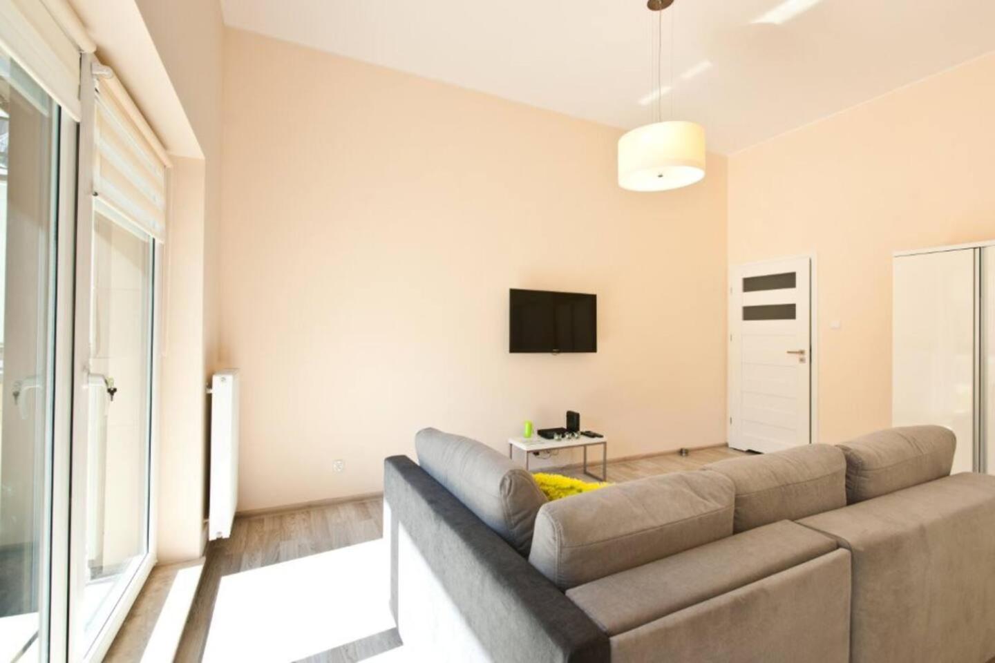 Chmielna Park Apartment กดัญสก์ ภายนอก รูปภาพ