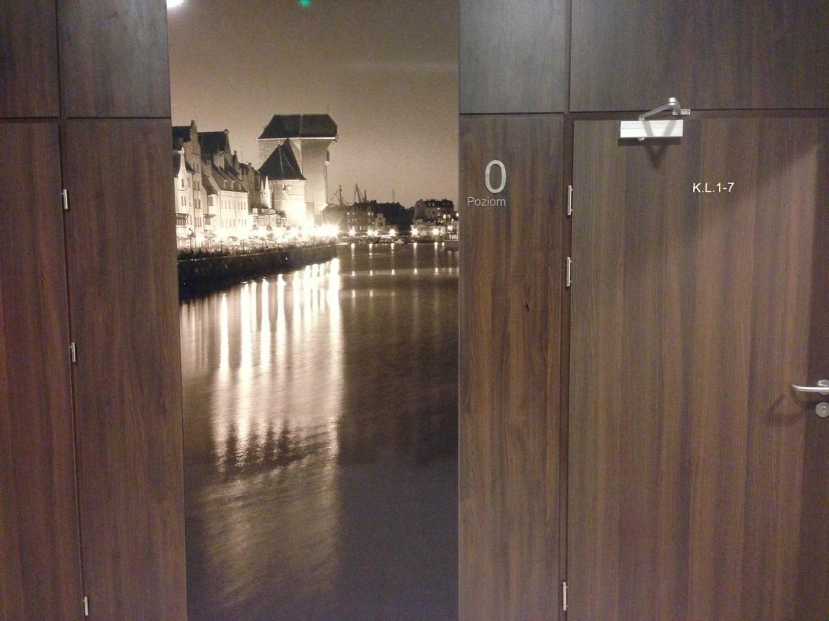 Chmielna Park Apartment กดัญสก์ ภายนอก รูปภาพ
