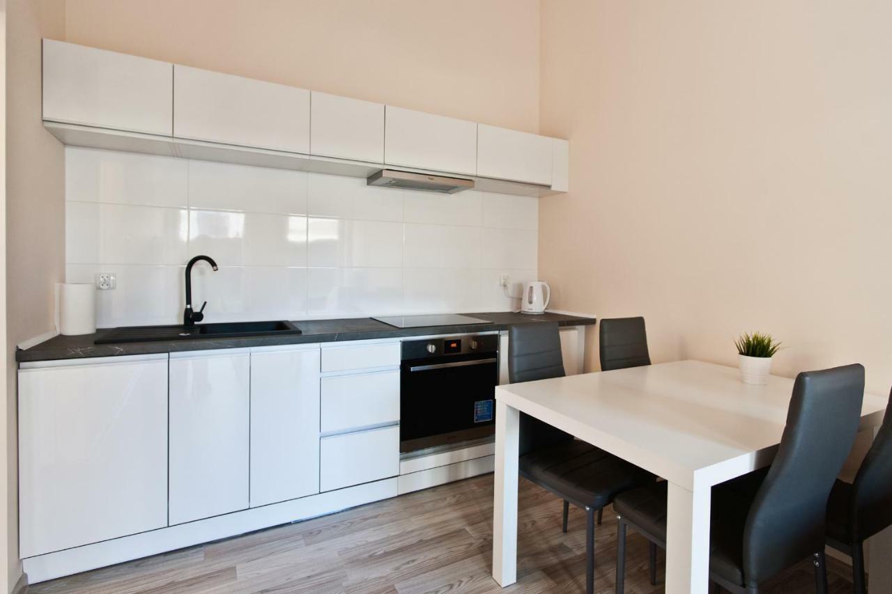 Chmielna Park Apartment กดัญสก์ ภายนอก รูปภาพ