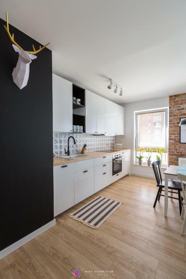 Chmielna Park Apartment กดัญสก์ ภายนอก รูปภาพ